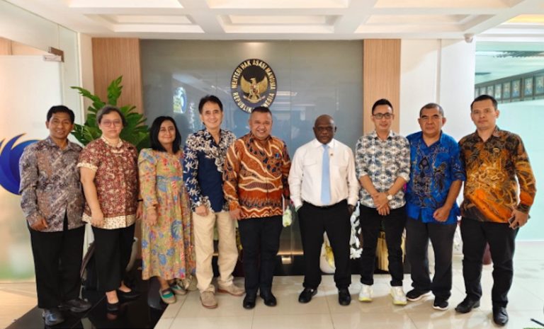 Menteri HAM Republik Indonesia Natalius Pigai Sebut Perlu Banyak Kader Jadi Duta HAM